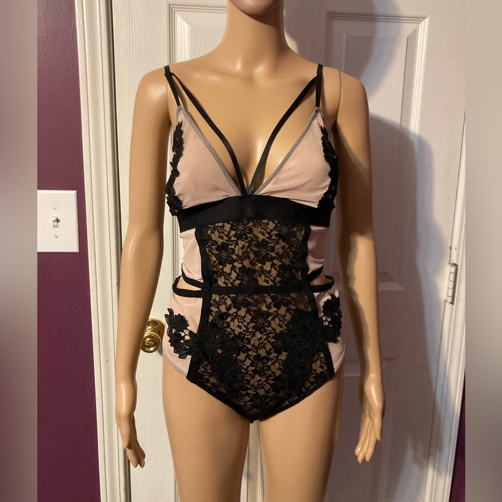 Sexy Tan and Black Lace Teddy, Size 3X, NWOT